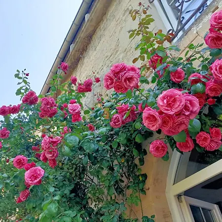 Szálloda Le Relais Des Colombes Creully sur Seulles